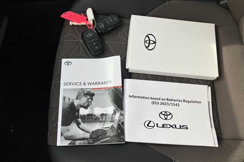 Used Toyota Yaris Cross 2024 for sale - 77699591: Photo 36