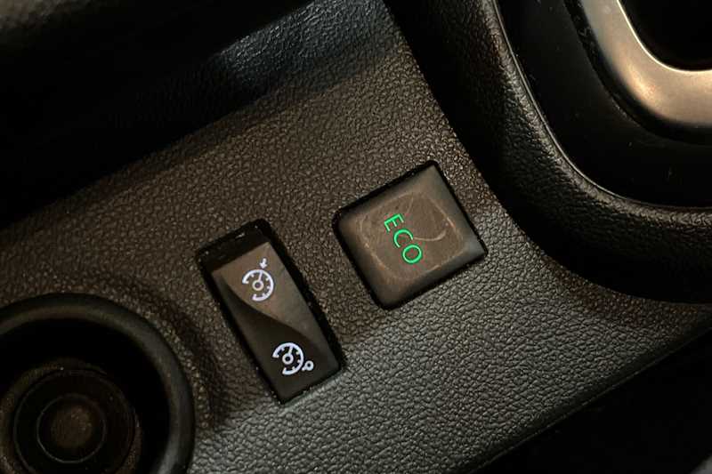 Used Renault Captur 2019 for sale - 78076569: Photo 43