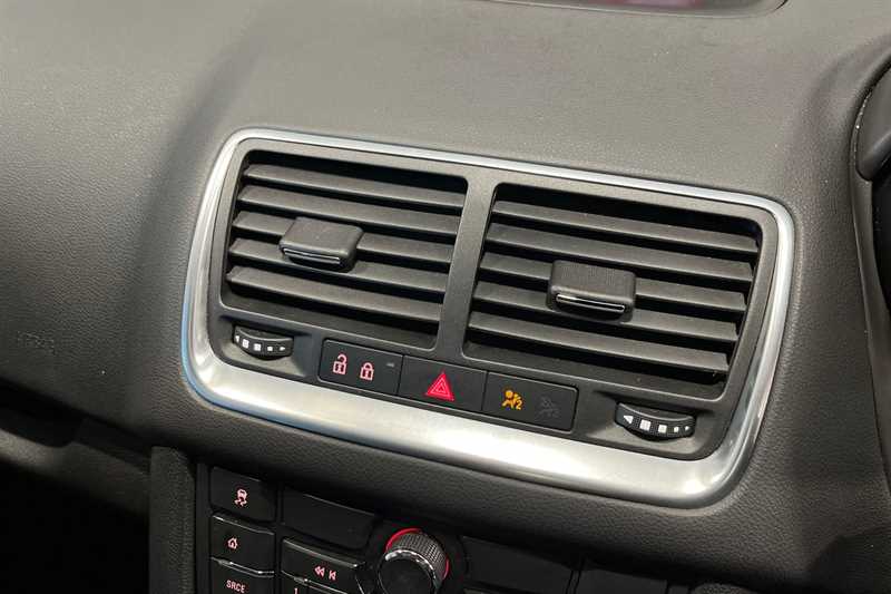 Used Vauxhall Meriva for sale - 76462943: Photo 40