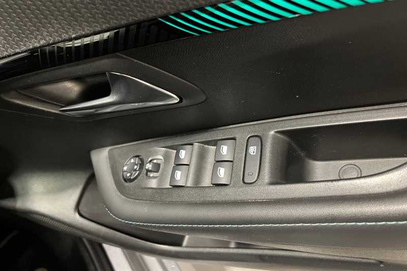 Used Peugeot 208 for sale - 77828013: Photo 16