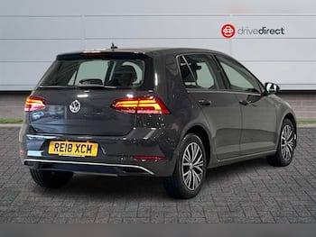 Used Volkswagen Golf 2018 for sale - 79863725: Photo