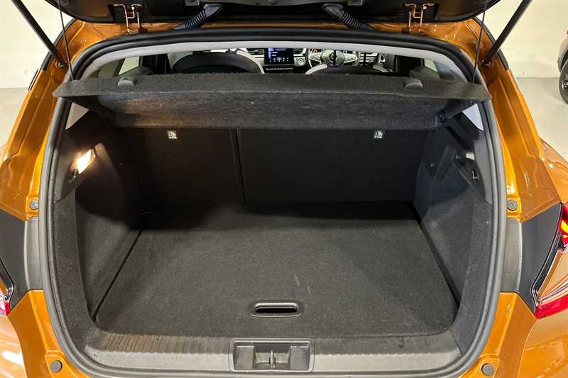 Used Renault Captur 2020 for sale - 78160668: Photo 25