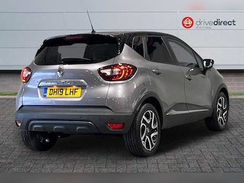 Used Renault Captur 2019 for sale - 77828343: Photo