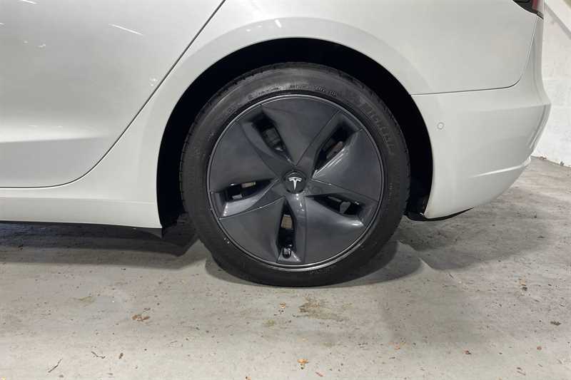 Used Tesla Model 3 2020 for sale - 77895652: Photo 11