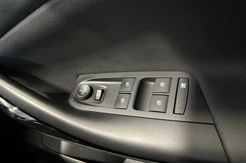 Used Vauxhall Astra 2021 for sale - 76790970: Photo 16
