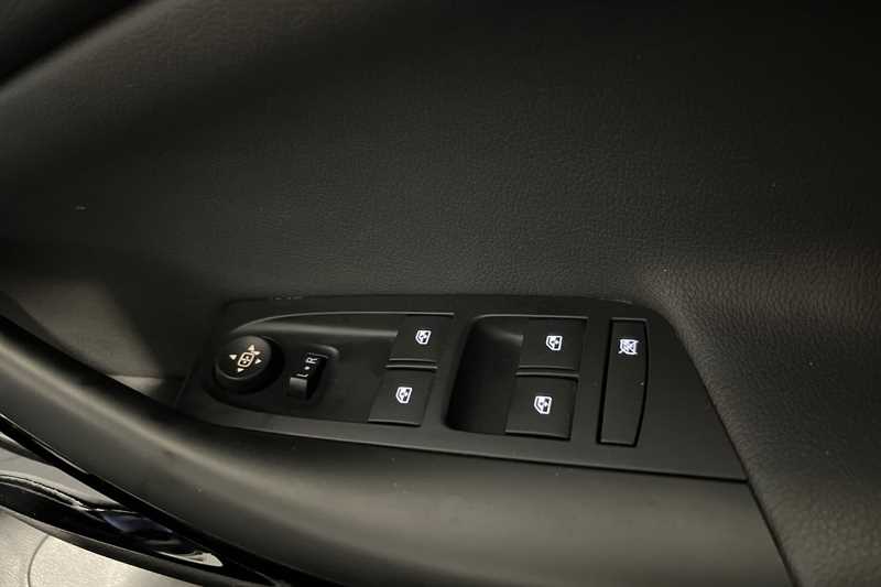 Used Vauxhall Astra 2021 for sale - 76524719: Photo 16