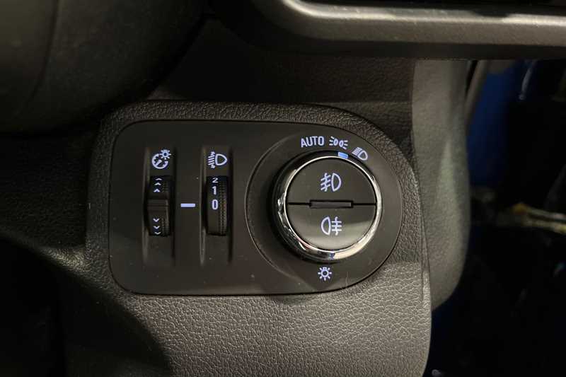 Used Vauxhall Combo Life 2019 for sale - 76891153: Photo 26