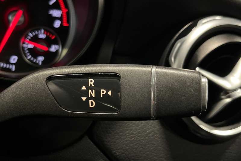 Used Mercedes-Benz GLA 2020 for sale - 77844123: Photo 41