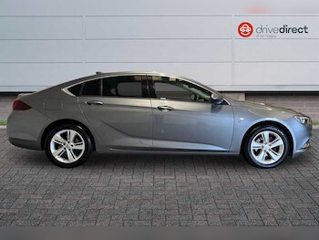 Used Vauxhall Insignia 2019 for sale - 76529922: Photo