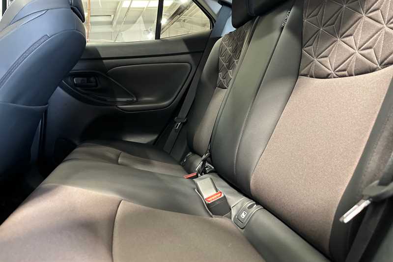 Used Toyota Yaris Cross 2024 for sale - 77757755: Photo 24