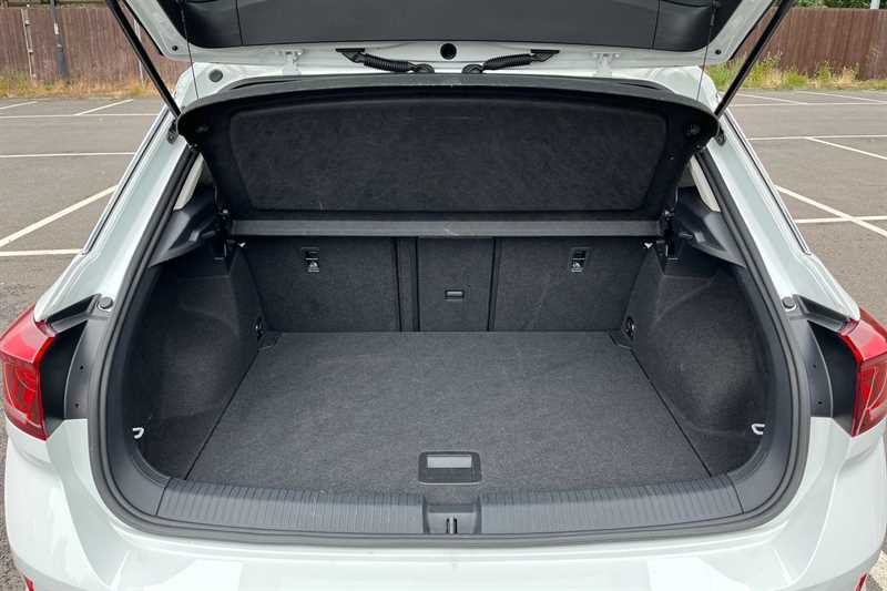 Used Volkswagen T-Roc 2022 for sale - 76956825: Photo 25