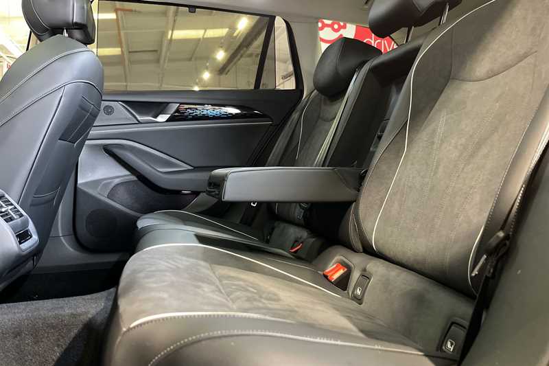 Used Volkswagen Passat 2025 for sale - 76734230: Photo 24