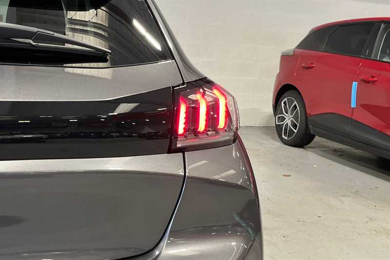 Used Peugeot 208 2023 for sale - 76448112: Photo 32