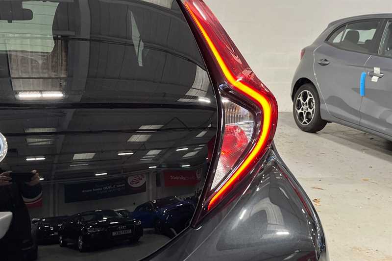 Used Toyota Aygo X 2023 for sale - 77323037: Photo 32