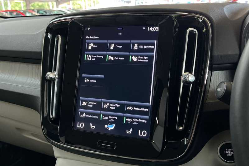 Used Volvo XC40 2022 for sale - 76774958: Photo 39