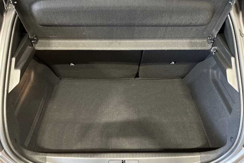 Used Peugeot 208 2023 for sale - 77362439: Photo 25