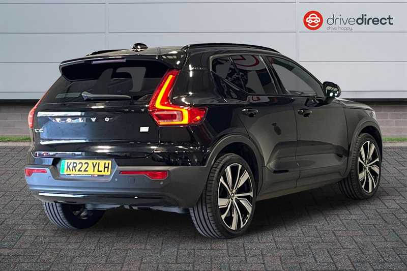 Used Volvo XC40 2022 for sale - 76956476: Photo 3