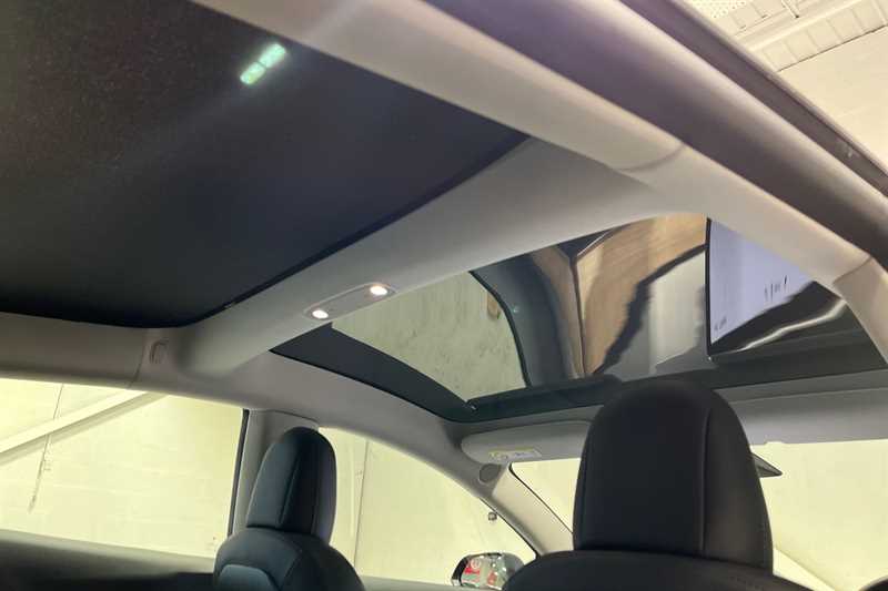 Used Tesla Model 3 2022 for sale - 77812349: Photo 44