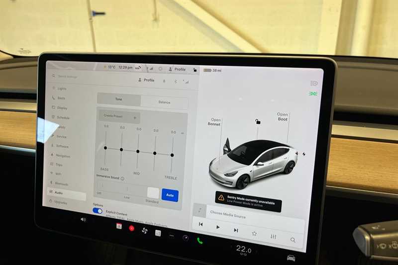 Used Tesla Model 3 2021 for sale - 77930416: Photo 17