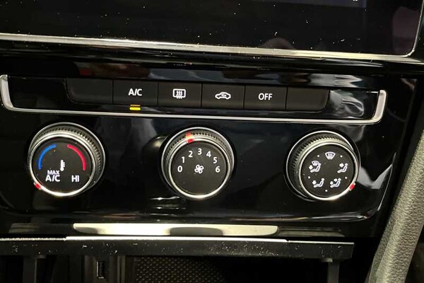 Used Volkswagen Golf 2019 for sale - 75083276: Photo 15