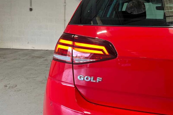 Used Volkswagen Golf 2019 for sale - 75083276: Photo 31
