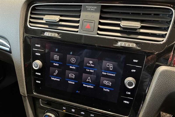 Used Volkswagen Golf 2019 for sale - 75083276: Photo 38