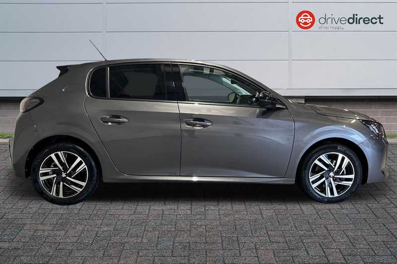 Used Peugeot 208 2023 for sale - 76955649: Photo 2