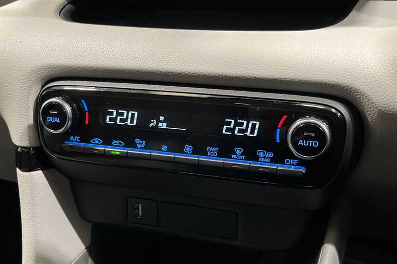 Used Toyota Yaris 2021 for sale - 78138075: Photo 15