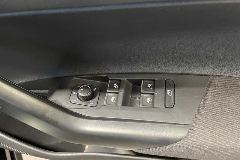 Used Volkswagen Polo 2019 for sale - 76140522: Photo 16
