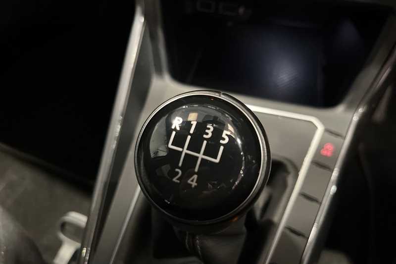 Used Volkswagen Polo 2019 for sale - 76140522: Photo 41