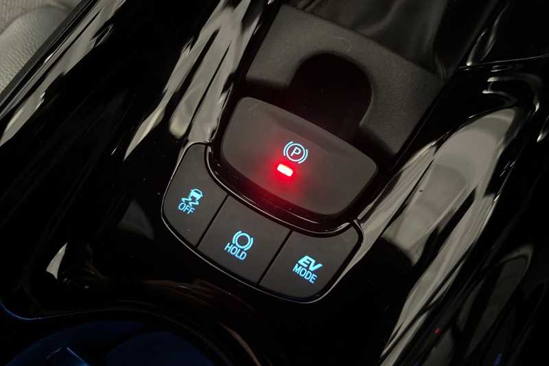 Used Toyota C-HR 2023 for sale - 78216896: Photo 41