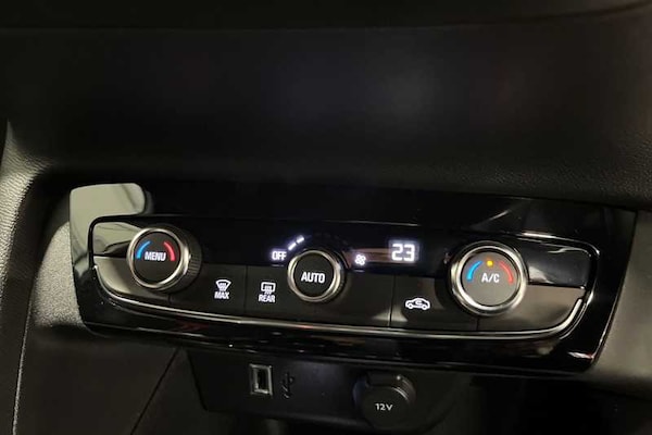 Used Vauxhall Corsa 2023 for sale - 76261960: Photo 15