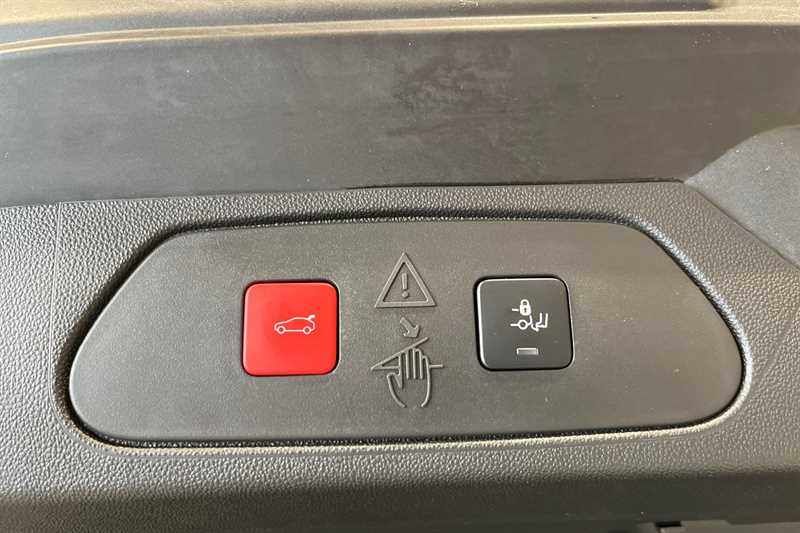 Vehicle 43