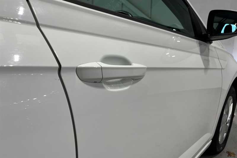 Used Volkswagen Polo 2022 for sale - 76447698: Photo 33