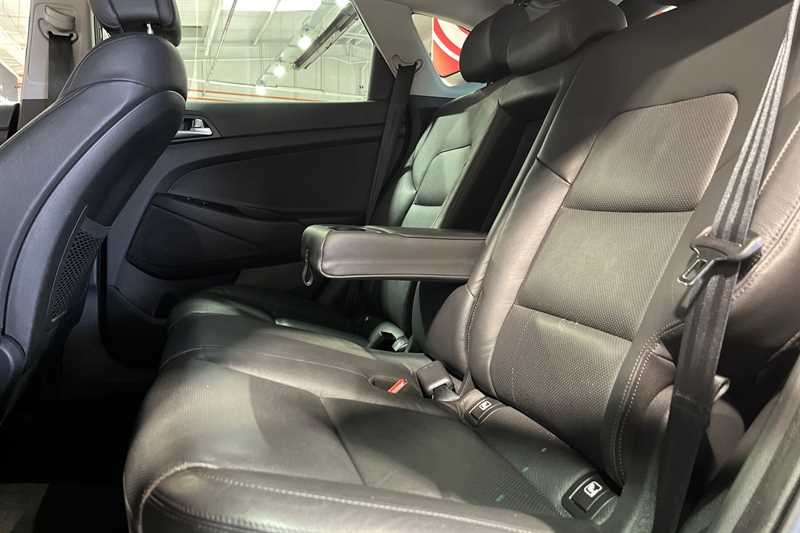 Used Hyundai TUCSON 2015 for sale - 76956106: Photo 24