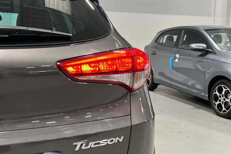 Used Hyundai TUCSON 2015 for sale - 76956106: Photo 32