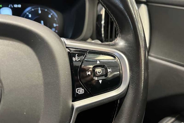 Used Volvo XC60 2021 for sale - 75129643: Photo 22