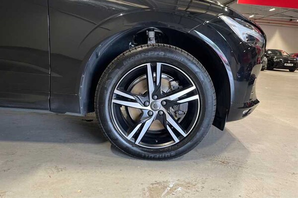 Used Volvo XC60 2021 for sale - 75129643: Photo 9