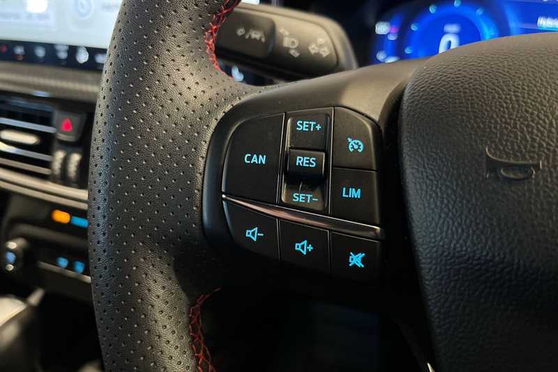 Used Ford Focus 2024 for sale - 78138785: Photo 21