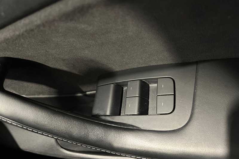 Used Tesla Model 3 2021 for sale - 78188323: Photo 16