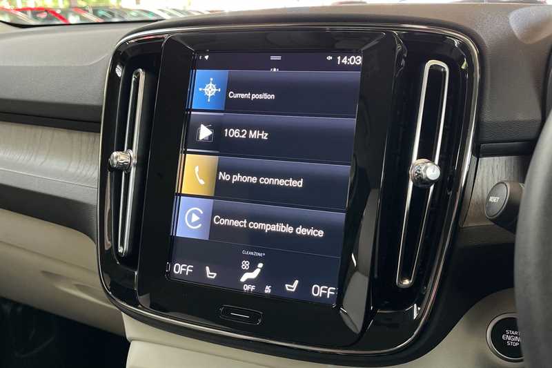 Used Volvo XC40 for sale - 76857908: Photo 37