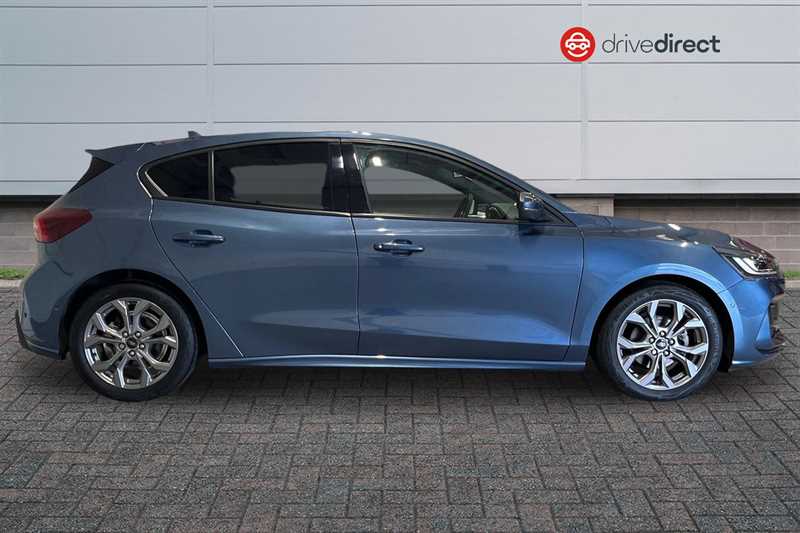 Used Ford Focus 2022 for sale - 77899791: Photo 2