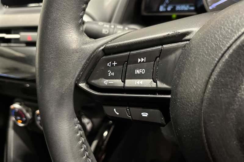 Used Mazda Mazda2 2022 for sale - 76462961: Photo 21