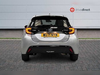 Used Toyota Yaris 2021 for sale - 78323108: Photo