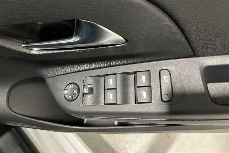 Used Vauxhall Corsa 2023 for sale - 76929969: Photo 16