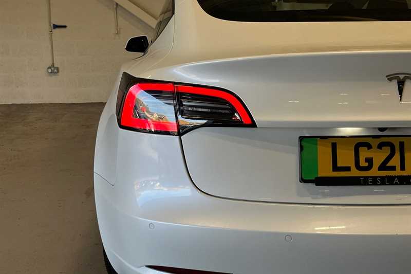 Used Tesla Model 3 2021 for sale - 77757320: Photo 31