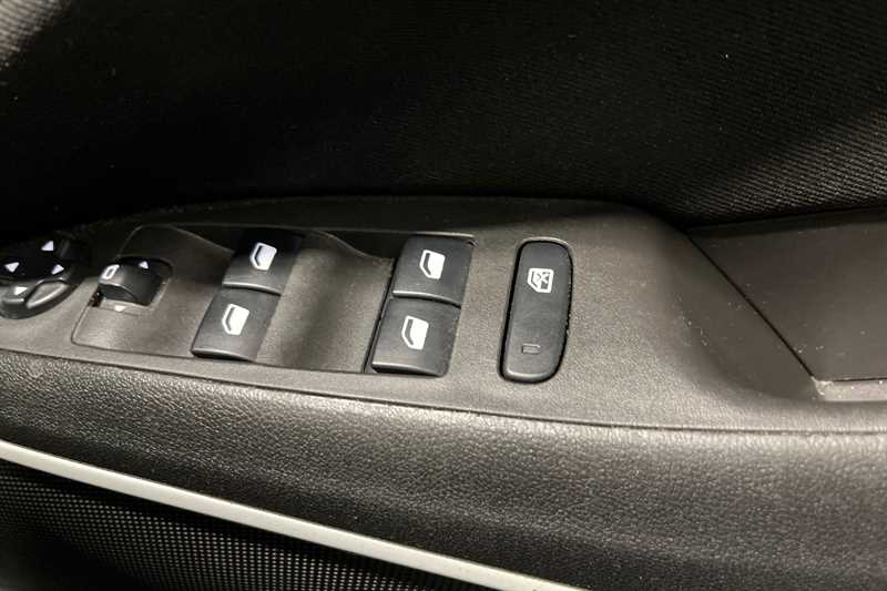 Used Vauxhall Crossland X 2020 for sale - 76955607: Photo 16