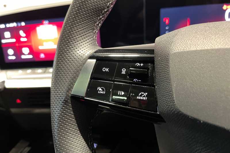 Used Vauxhall Astra 2024 for sale - 76462953: Photo 21