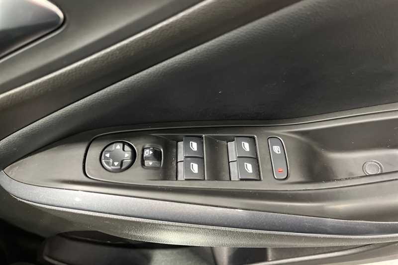 Used Vauxhall Grandland X for sale - 76462416: Photo 16