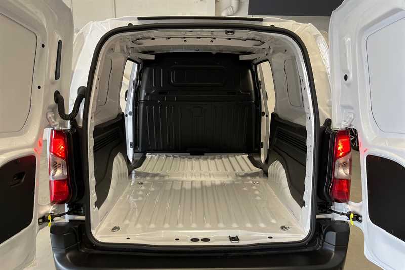 Used Vauxhall Combo 2024 for sale - 76876732: Photo 25